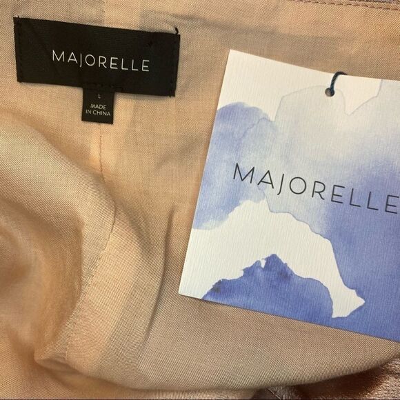 MAJORELLE Julia Satin Crop Top - Picture 9 of 9